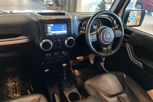 2015 Jeep Wrangler Unlimited Overland JK
