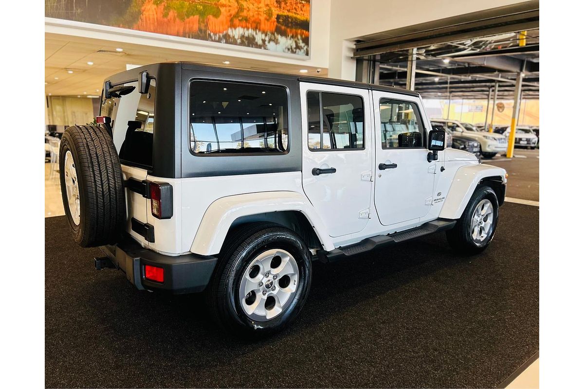 2015 Jeep Wrangler Unlimited Overland JK