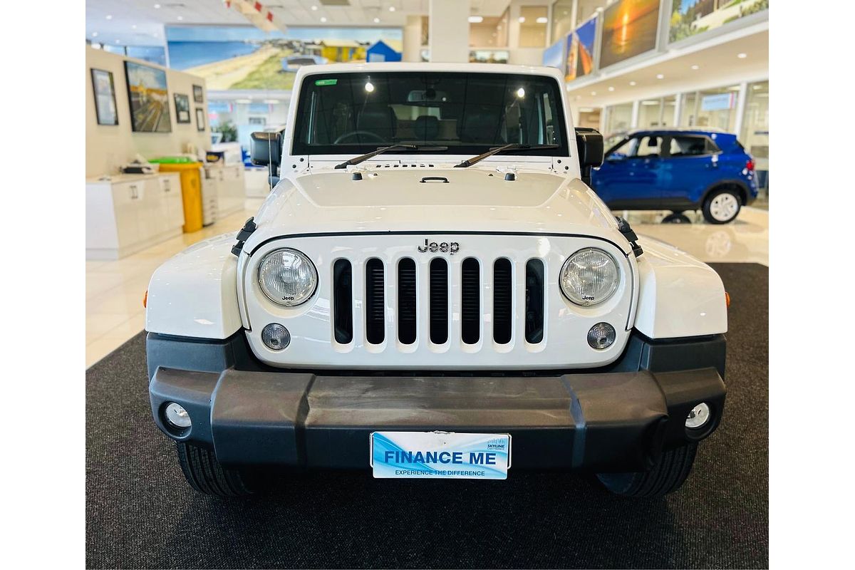 2015 Jeep Wrangler Unlimited Overland JK