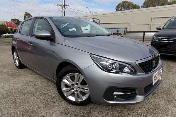 2018 Peugeot 308 Active T9
