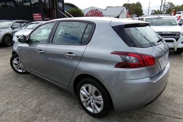 2018 Peugeot 308 Active T9