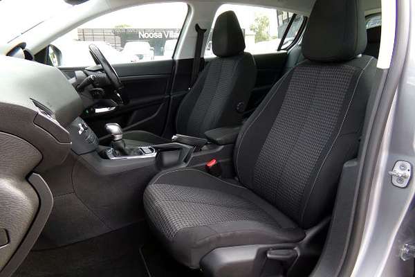 2018 Peugeot 308 Active T9