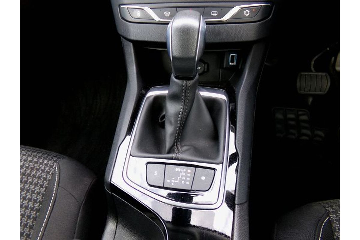 2018 Peugeot 308 Active T9