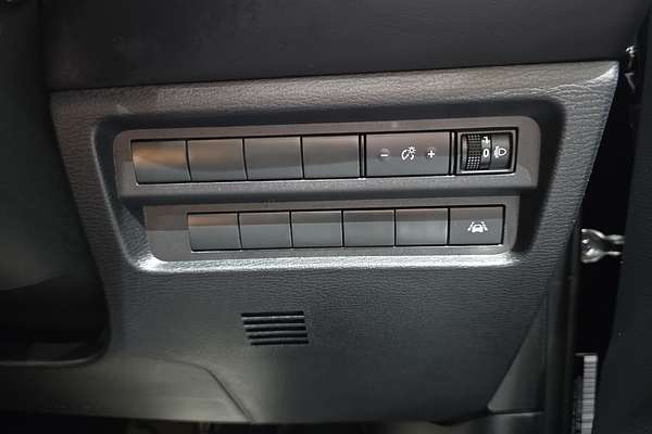 2024 Mitsubishi OUTLANDER OUTLANDER BLACK EDITION 7 SEAT (2WD) ZM2B46