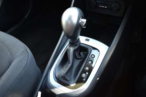 2013 Kia Rio S UB