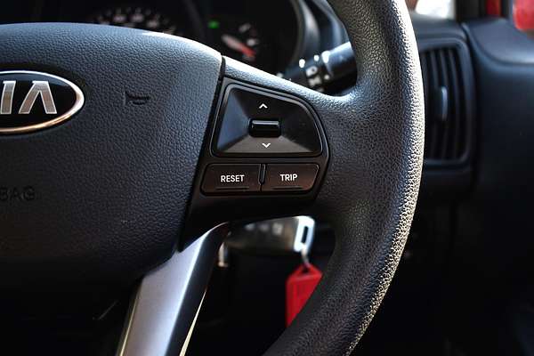 2013 Kia Rio S UB
