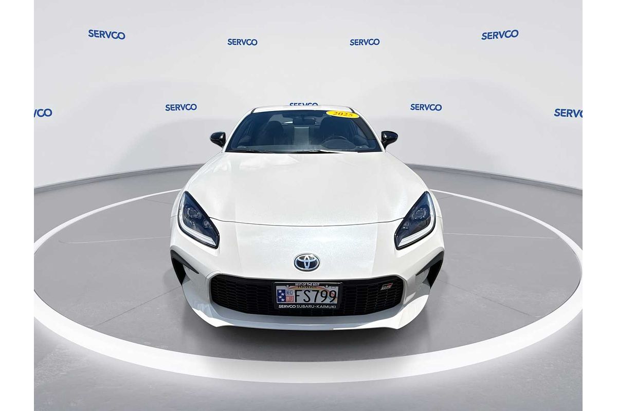 2025 Toyota GR86 Premium