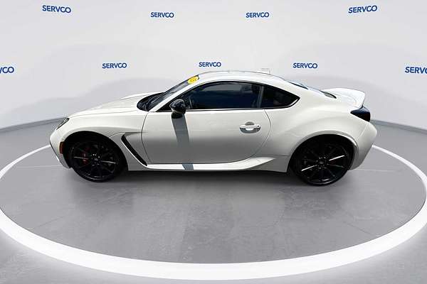 2025 Toyota GR86 Premium