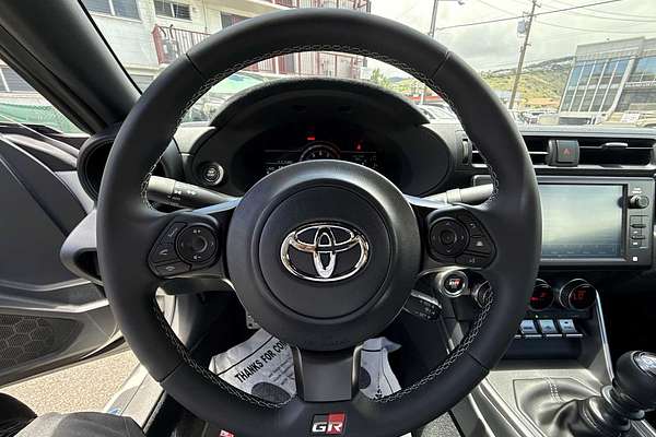 2025 Toyota GR86 Premium