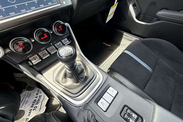 2025 Toyota GR86 Premium