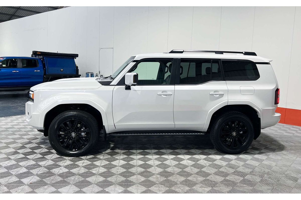 2025 Toyota Landcruiser Prado VX GDJ251R