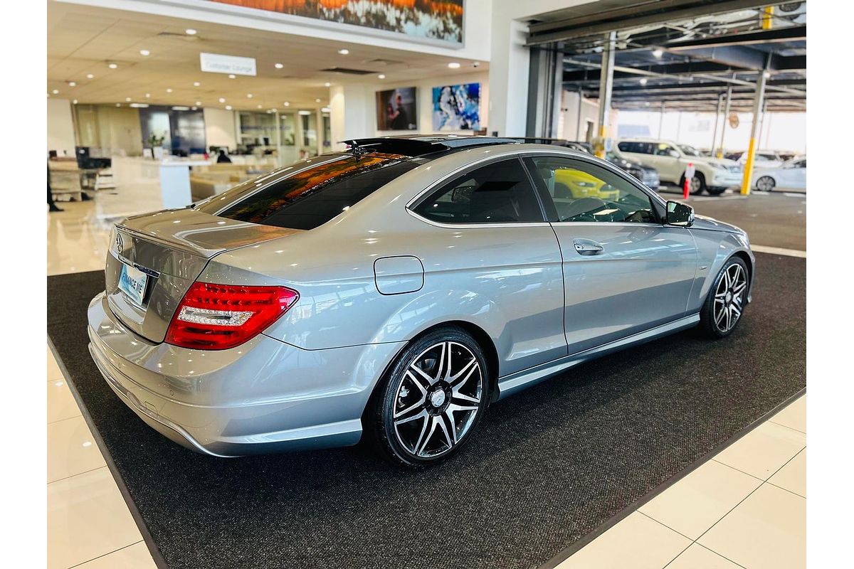 2013 Mercedes-Benz C-Class C250 C204