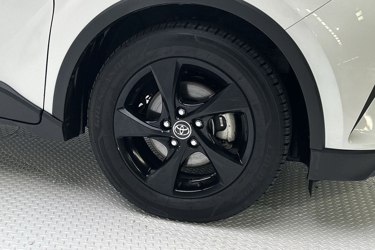 2019 Toyota C-HR NGX10R