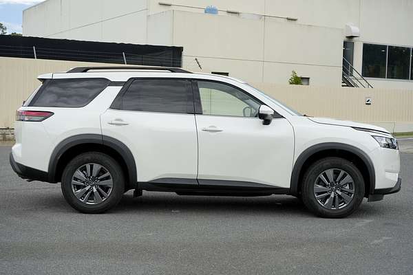 2024 Nissan Pathfinder ST-L R53