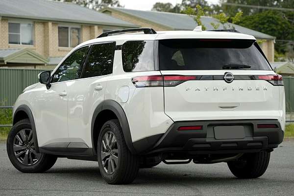 2024 Nissan Pathfinder ST-L R53