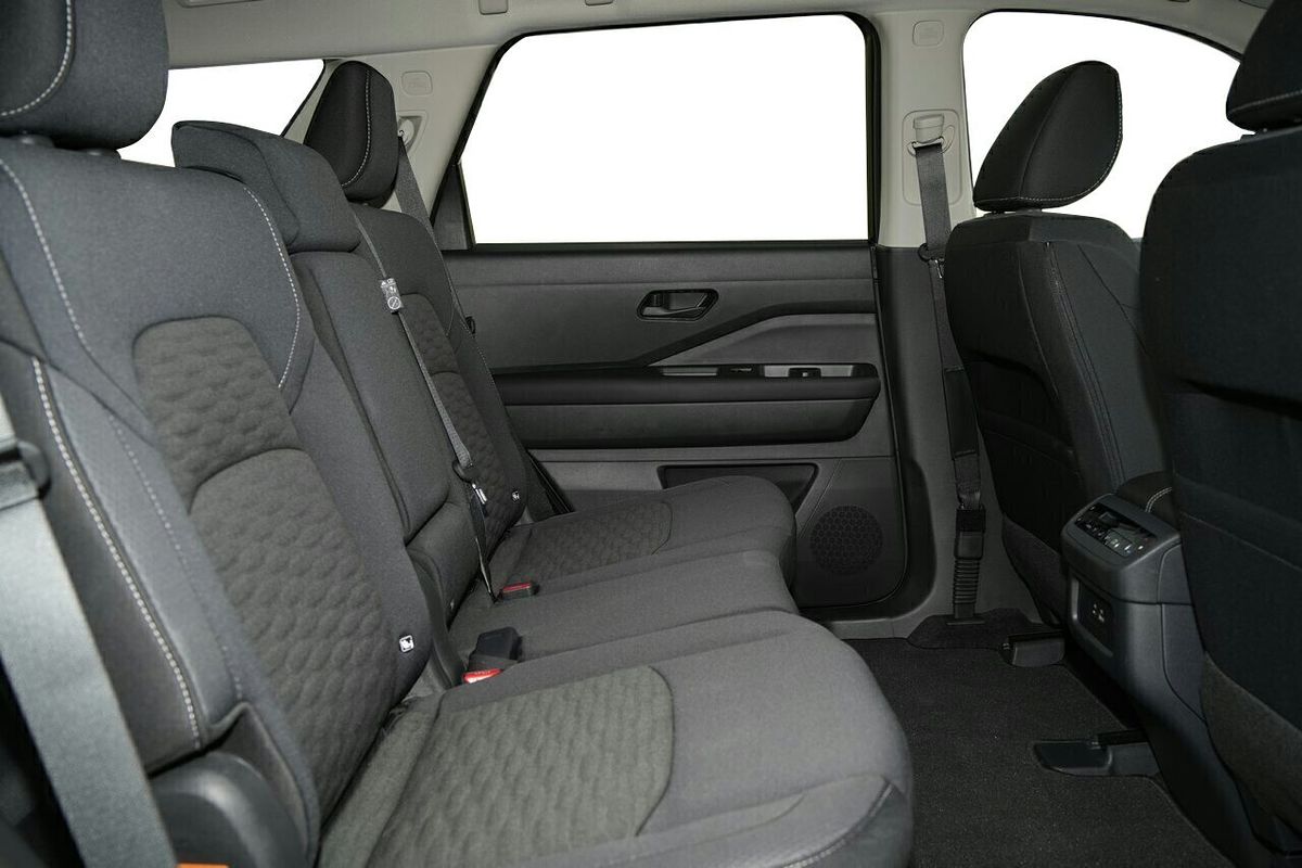 2024 Nissan Pathfinder ST-L R53