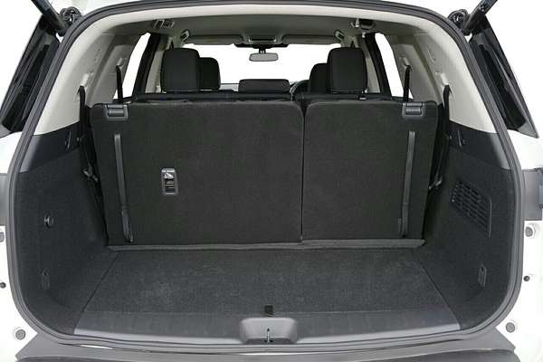 2024 Nissan Pathfinder ST-L R53