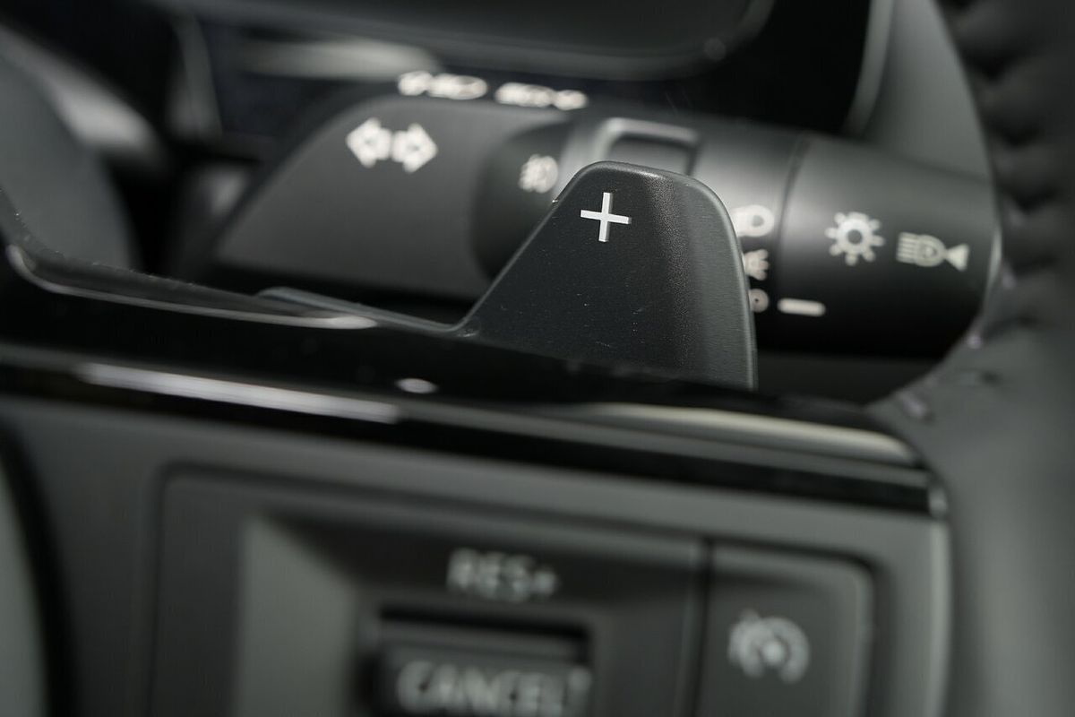 2024 Nissan Pathfinder ST-L R53