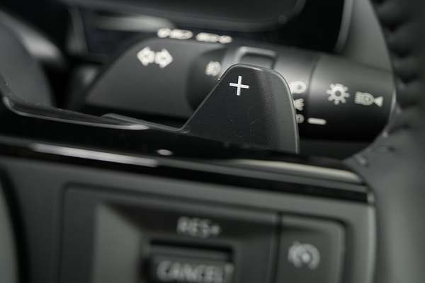 2024 Nissan Pathfinder ST-L R53