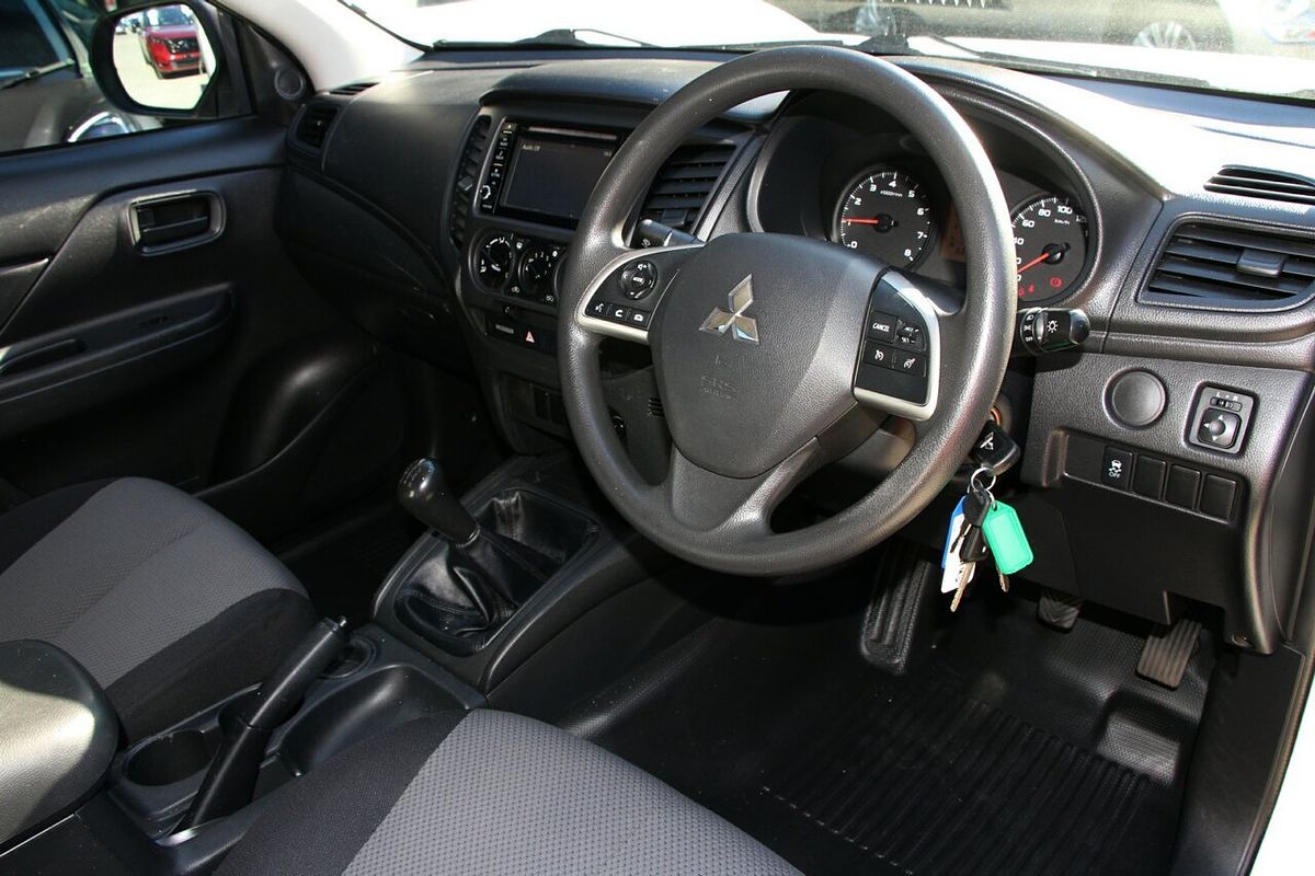 2019 Mitsubishi Triton GLX MR Rear Wheel Drive