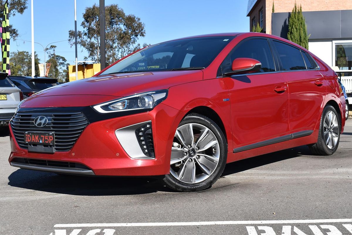 2018 Hyundai IONIQ Hybrid Premium AE.2
