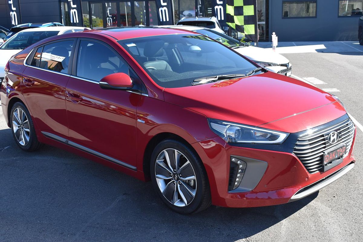 2018 Hyundai IONIQ Hybrid Premium AE.2