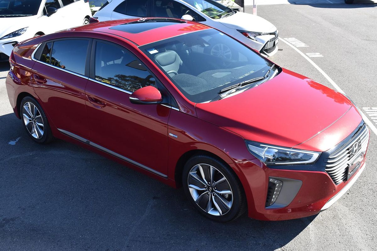 2018 Hyundai IONIQ Hybrid Premium AE.2