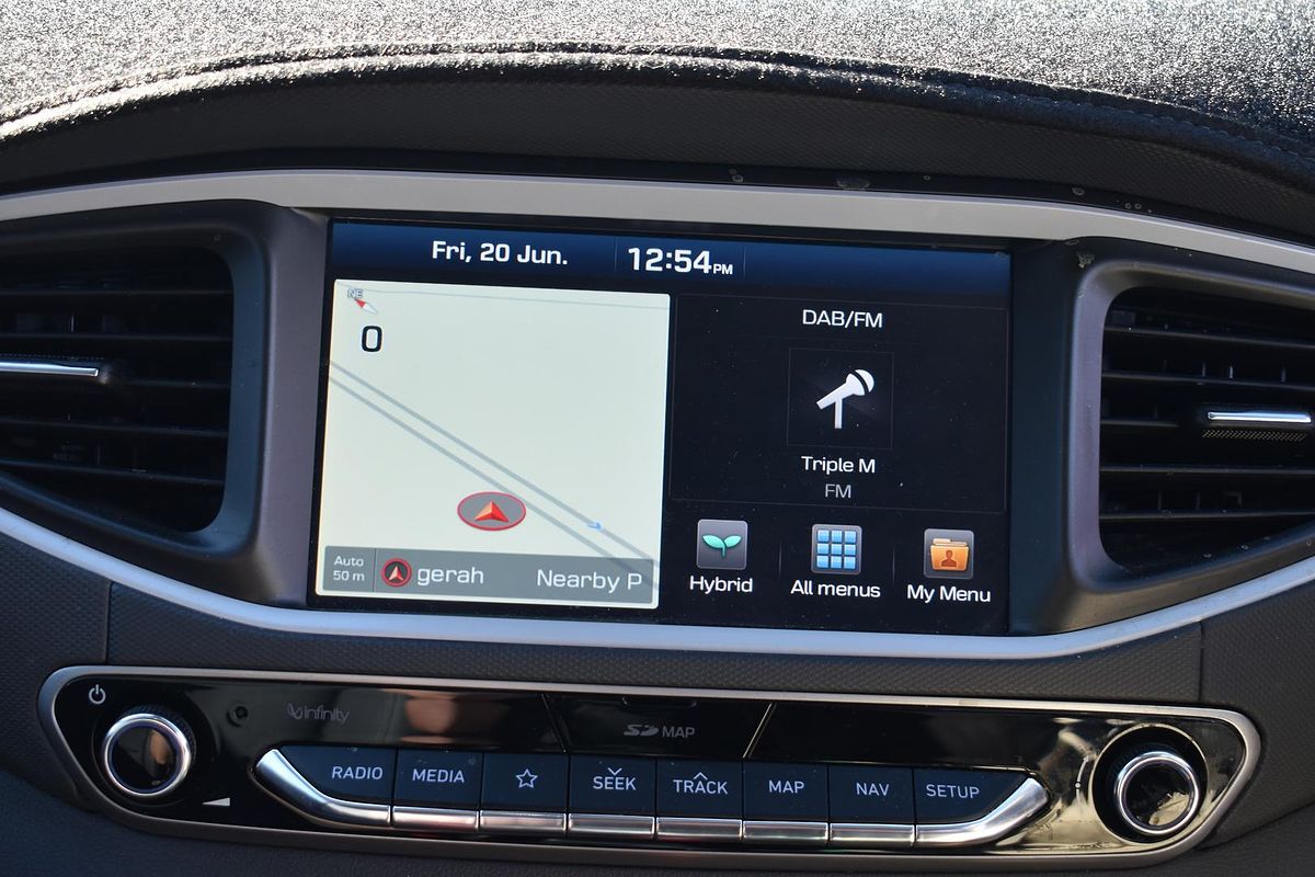 2018 Hyundai IONIQ Hybrid Premium AE.2