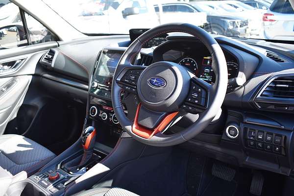 2024 Subaru Forester 2.5i Sport S5