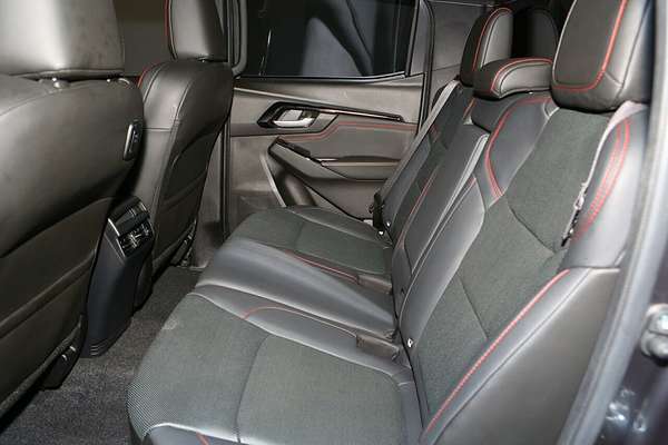 2022 Isuzu D-MAX X-TERRAIN 4X4