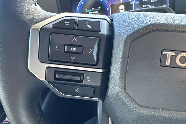 2024 Toyota Landcruiser Prado VX GDJ251R