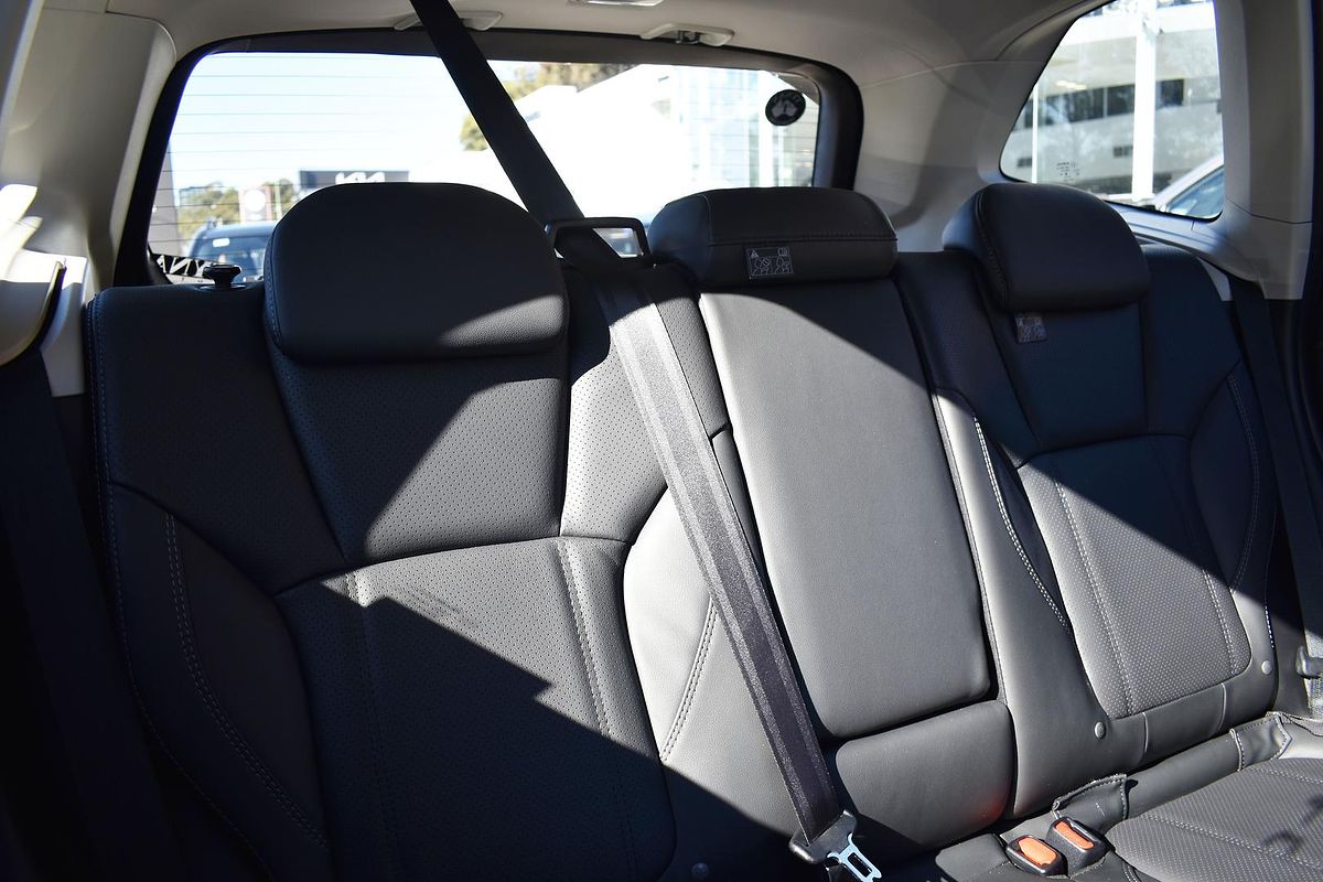 2024 Subaru Forester 2.5i-S S5