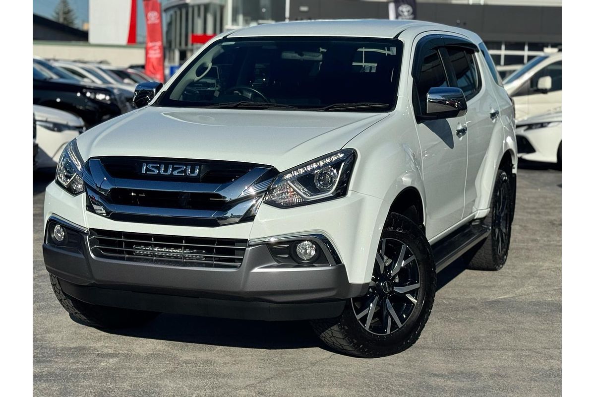 2021 Isuzu MU-X LS-U