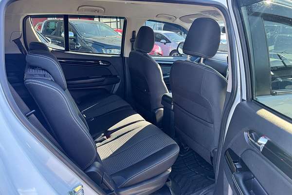 2021 Isuzu MU-X LS-U