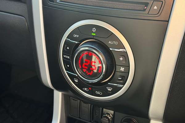 2021 Isuzu MU-X LS-U