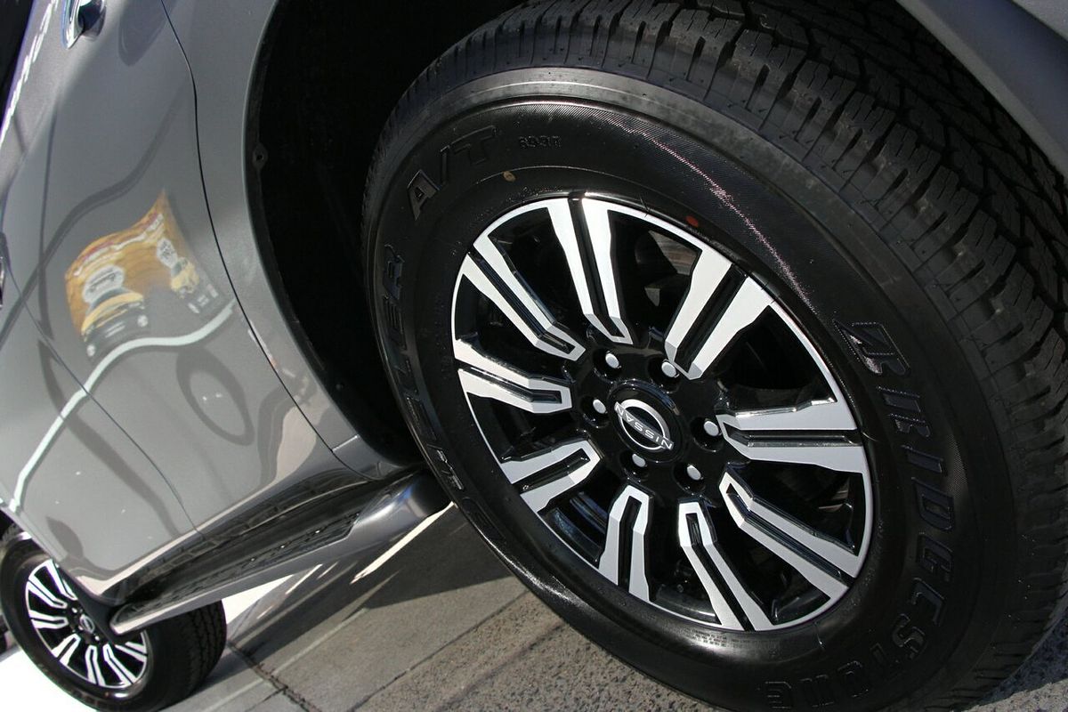 2025 Nissan Patrol Ti-L Y62
