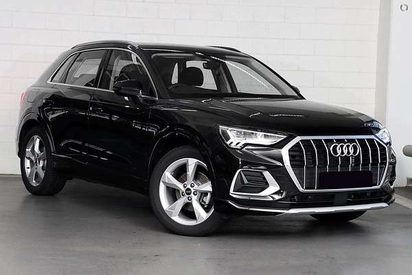 2024 Audi Q3 35 TFSI F3