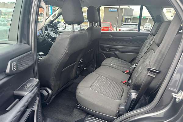 2024 Ford Everest Ambiente 2.0L
