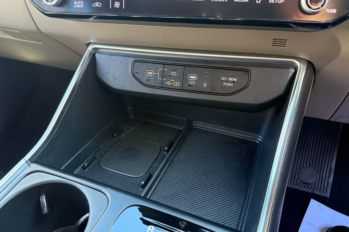 2024 Kia Carnival GT-Line KA4 PE
