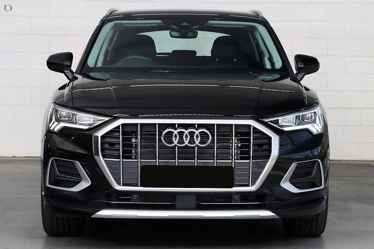 2024 Audi Q3 35 TFSI F3