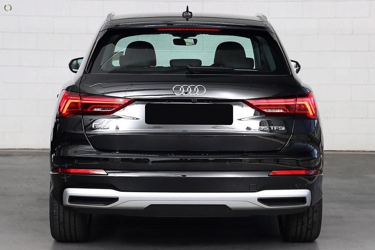 2024 Audi Q3 35 TFSI F3