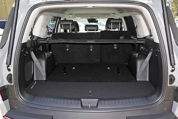 2025 Hyundai Santa Fe Hybrid Elite MX5.V1 AWD
