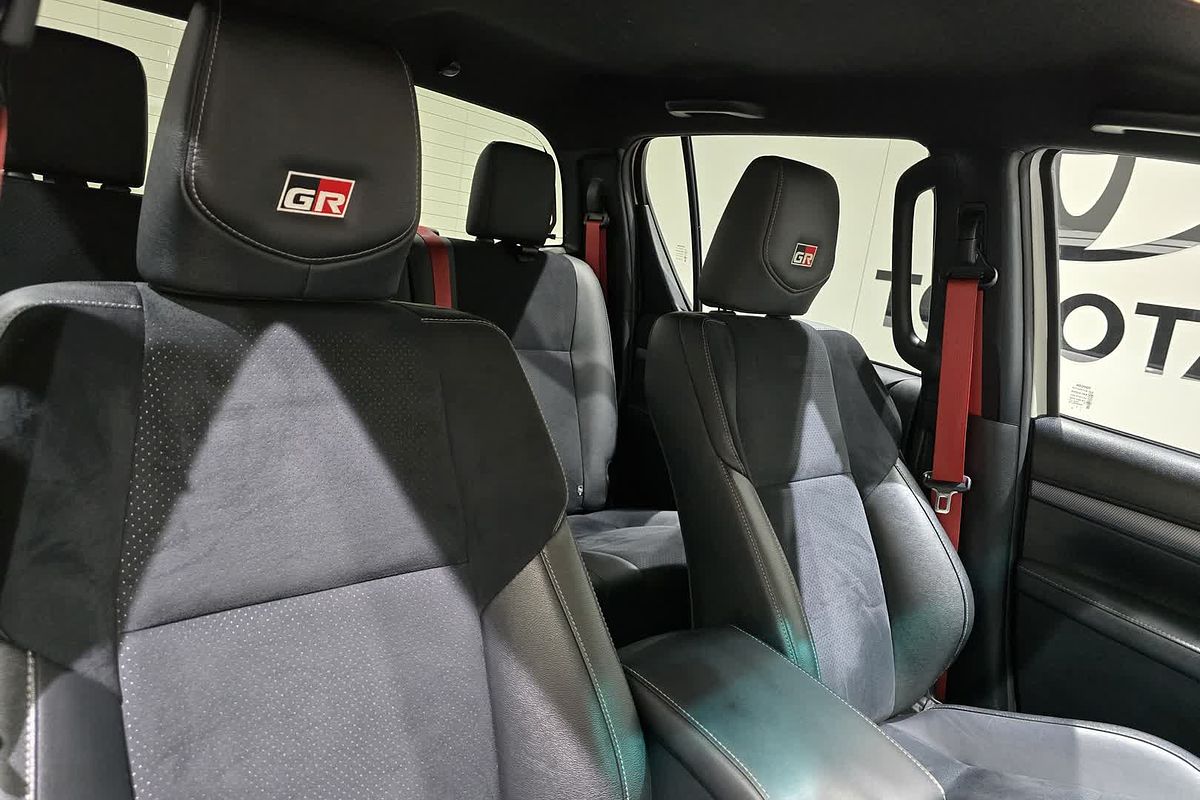 2023 Toyota Hilux Hilux 4x4 GR-S 2.8L T Diesel Automatic Double Cab GUN126R