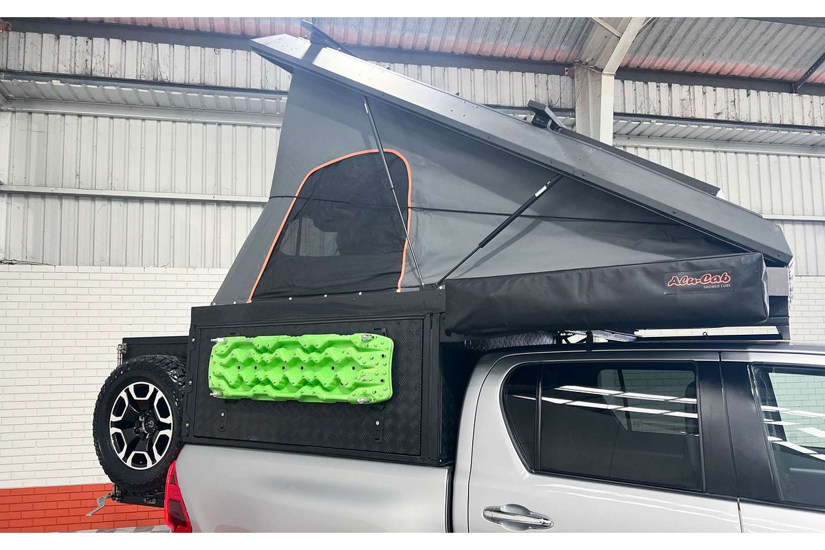 2020 Toyota Hilux SR5 GUN126R 4X4