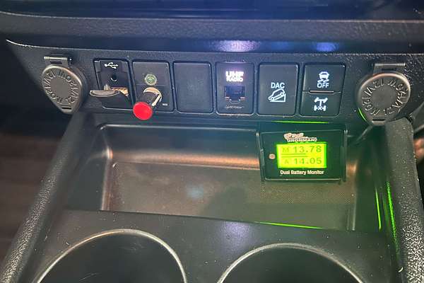 2020 Toyota Hilux SR5 GUN126R 4X4
