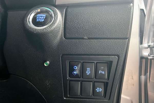 2020 Toyota Hilux SR5 GUN126R 4X4