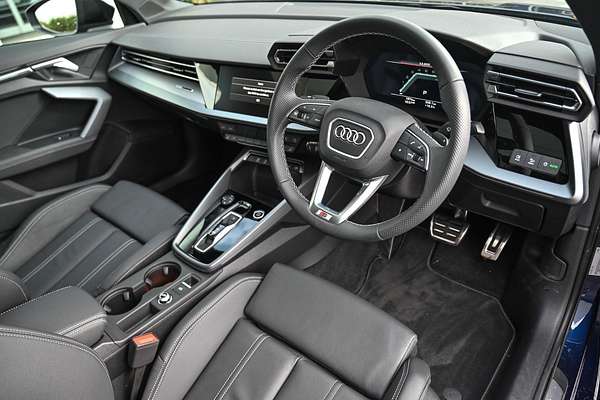 2024 Audi A3 35 TFSI S line GY