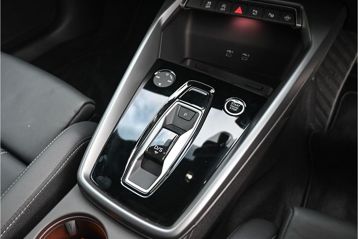 2024 Audi A3 35 TFSI S line GY