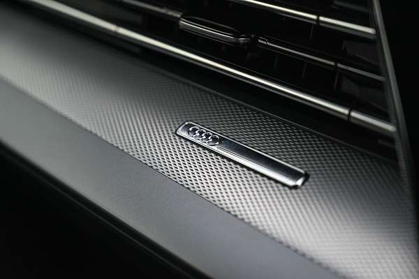 2024 Audi A3 35 TFSI S line GY