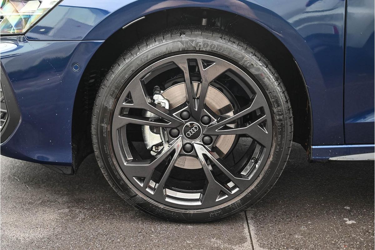 2024 Audi A3 35 TFSI S line GY